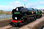 35028.Clan Line .Running round.Salisbury.22.03.08.