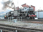 45407 and 76079.leaving Exeter St Davids.01.04.2006.