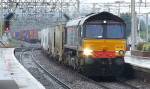 DRS 66415 passes Watford Jct with 4M71 from Tilbury. 9th Sept '08.