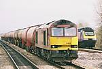 60_080_and_a_h_s_t_train_at_Didcot