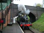 Ex GWR 2-6-2T 4141 runs into Rothley - GCR