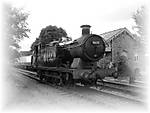 5637 Passing its train in Cranmore Station, ESR