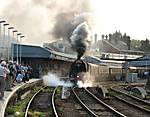 6233 departs Salisbury. 28.04.07